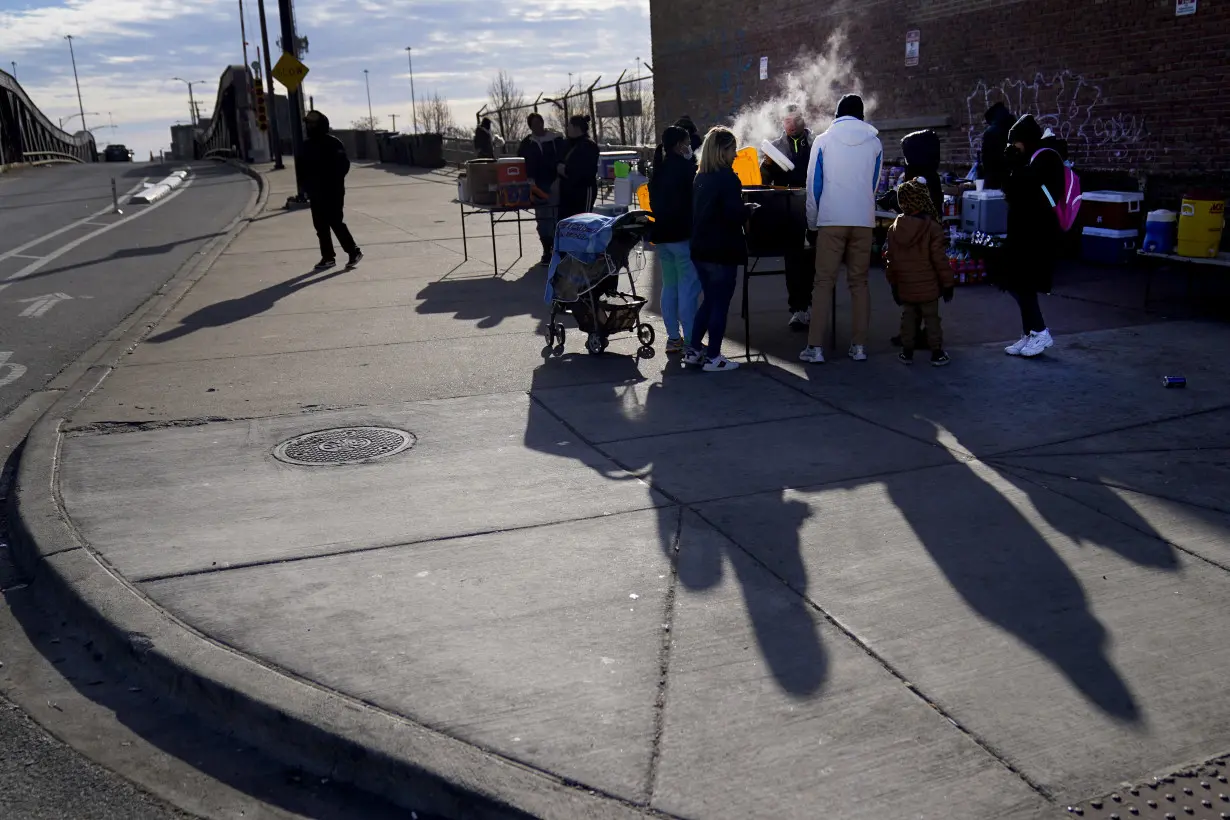 Vigil held for 5-year-old migrant boy who died at Chicago shelter