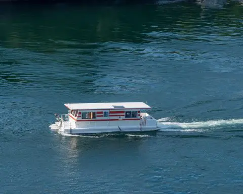 “Seafaring Bandits” Terrorize San Francisco Bay, Targeting Houseboats