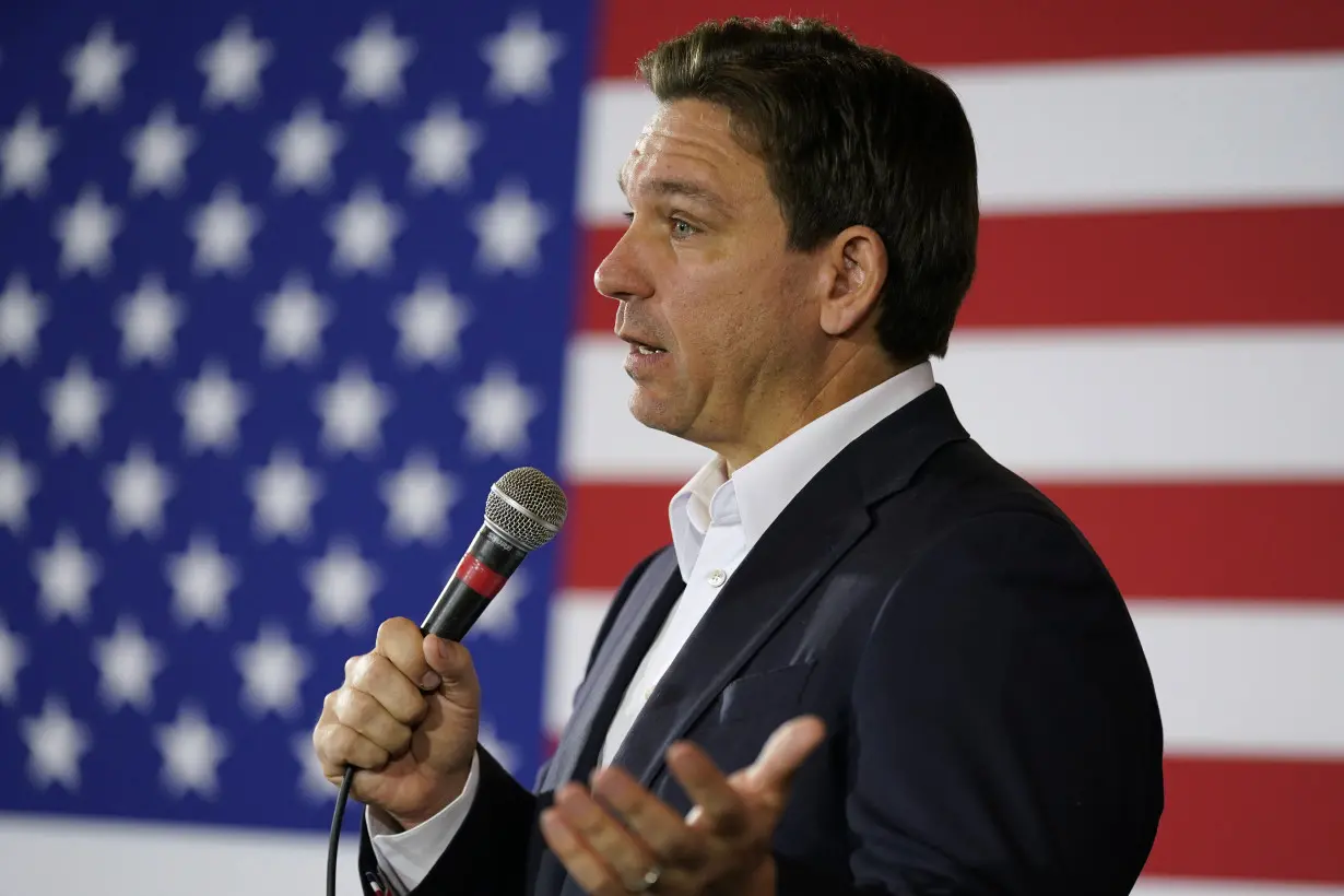 DeSantis’ campaign and allied super PAC face new concerns about legal conflicts, AP sources say