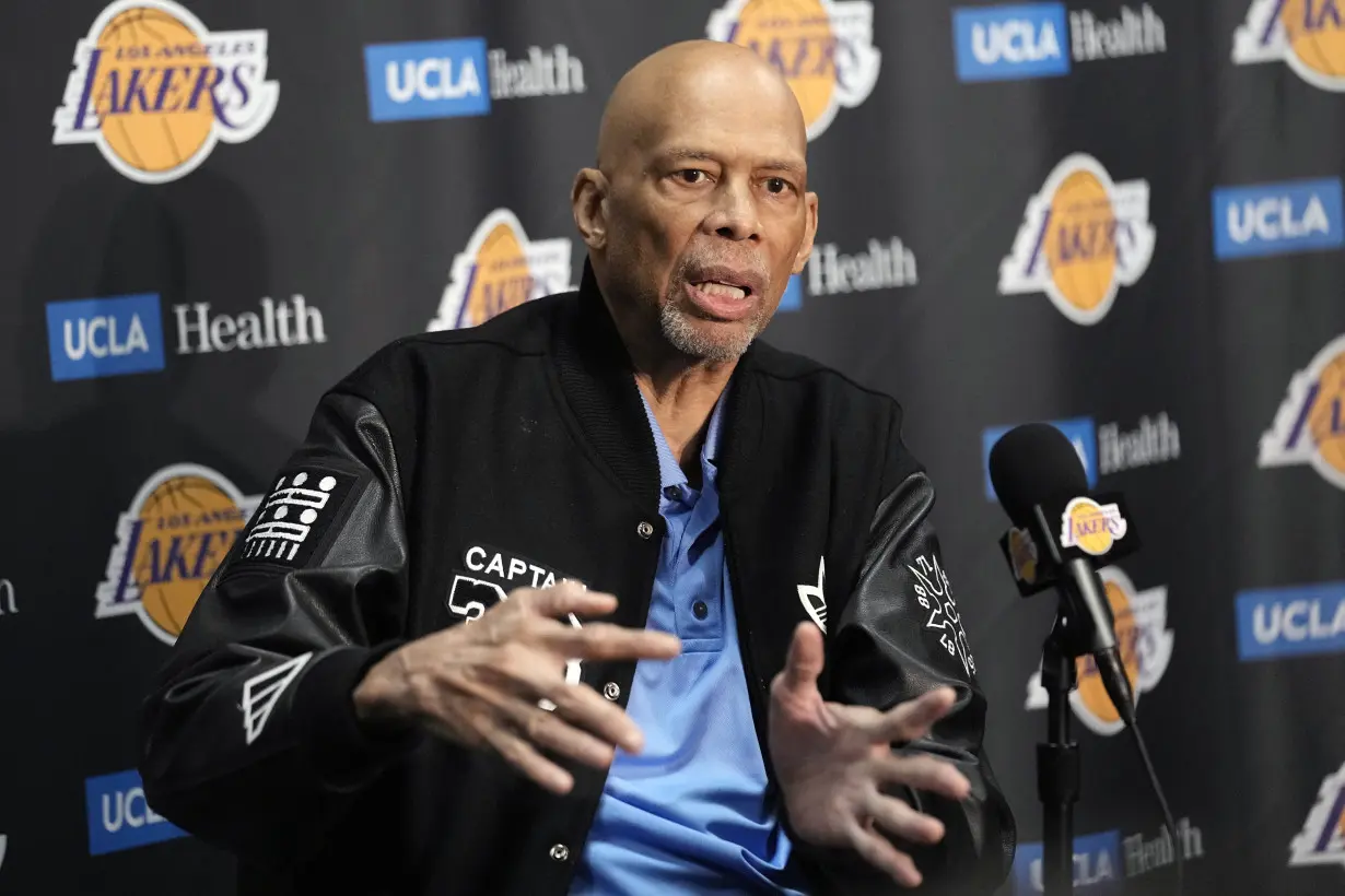 Kareem Abdul-Jabbar Basketball