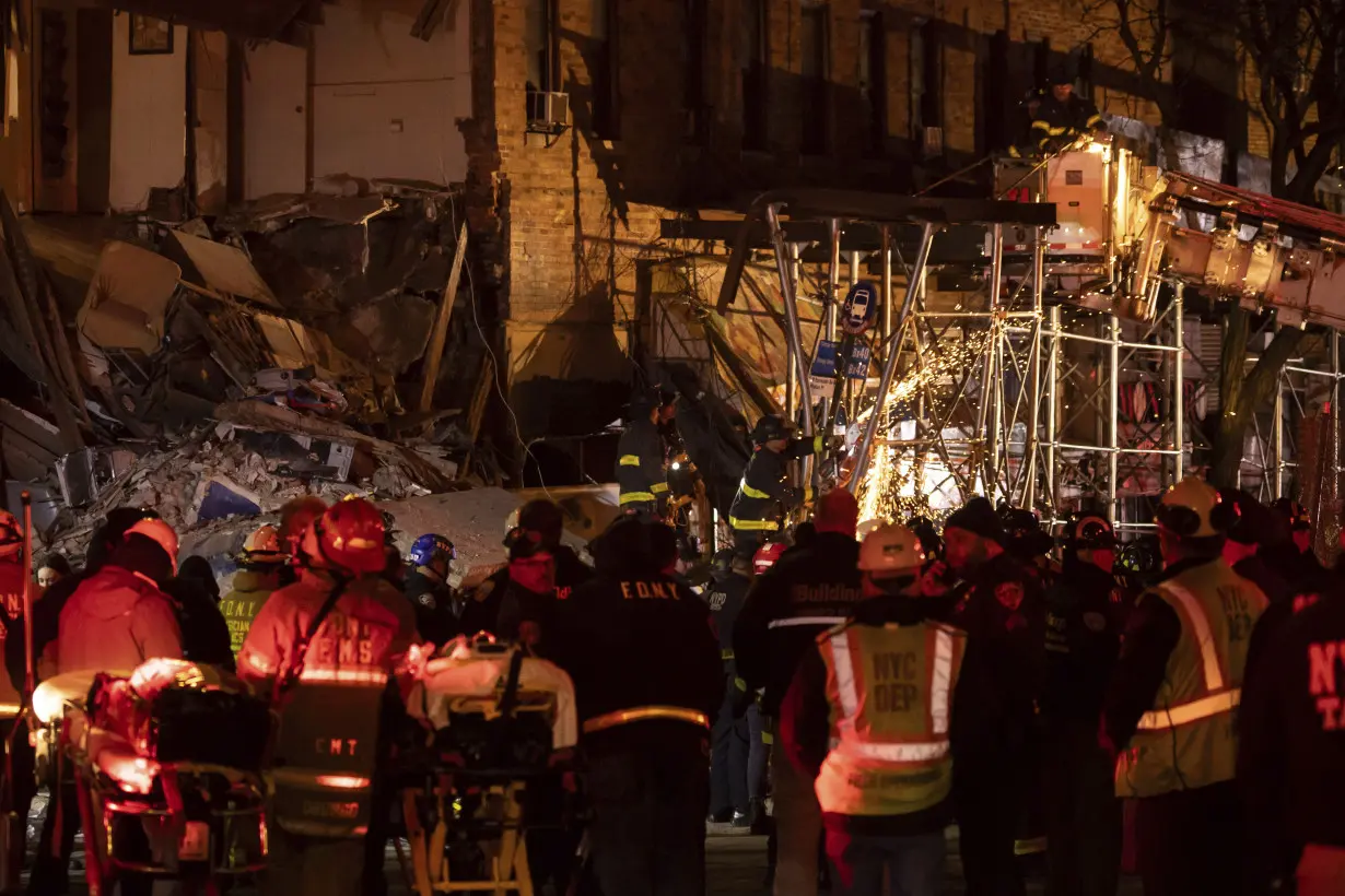 No victims found in huge debris pile after corner of Bronx apartment building collapses