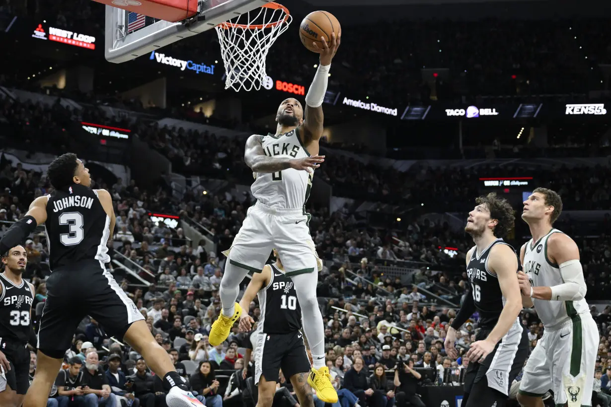 Antetokounmpo has 44 points, 14 rebounds, Bucks overcome Wembanyama, Spurs, 125-121