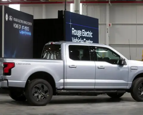 LA Post: Ford Cuts F-150 Lightning Production As EV Demand Softens ...