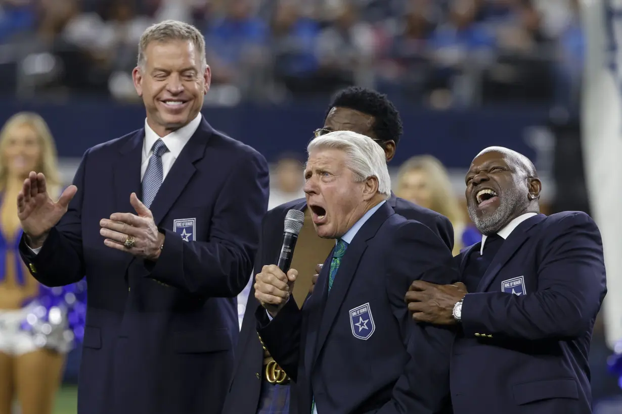 Jimmy Johnson joins Cowboys' ring of honor 30 years after ugly split with Jerry Jones