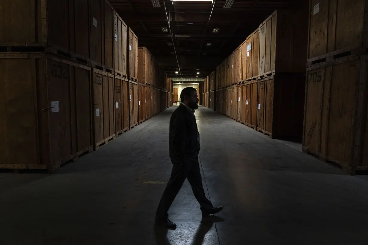 Los Angeles County Has Thousands Of ‘unclaimed Dead.’ These ...