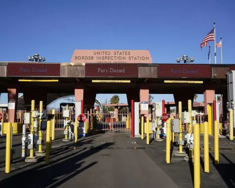 Arizona border crossing with Mexico to reopen a month after migrant influx forced closure