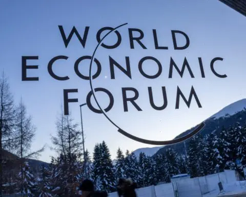 US tops public distrust in innovation on eve of Davos -Edelman