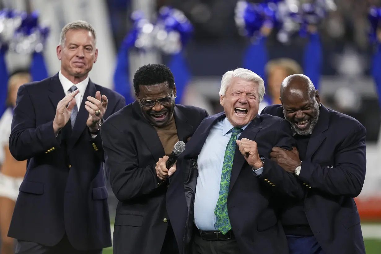 Jimmy Johnson joins Cowboys' ring of honor 30 years after ugly split with Jerry Jones