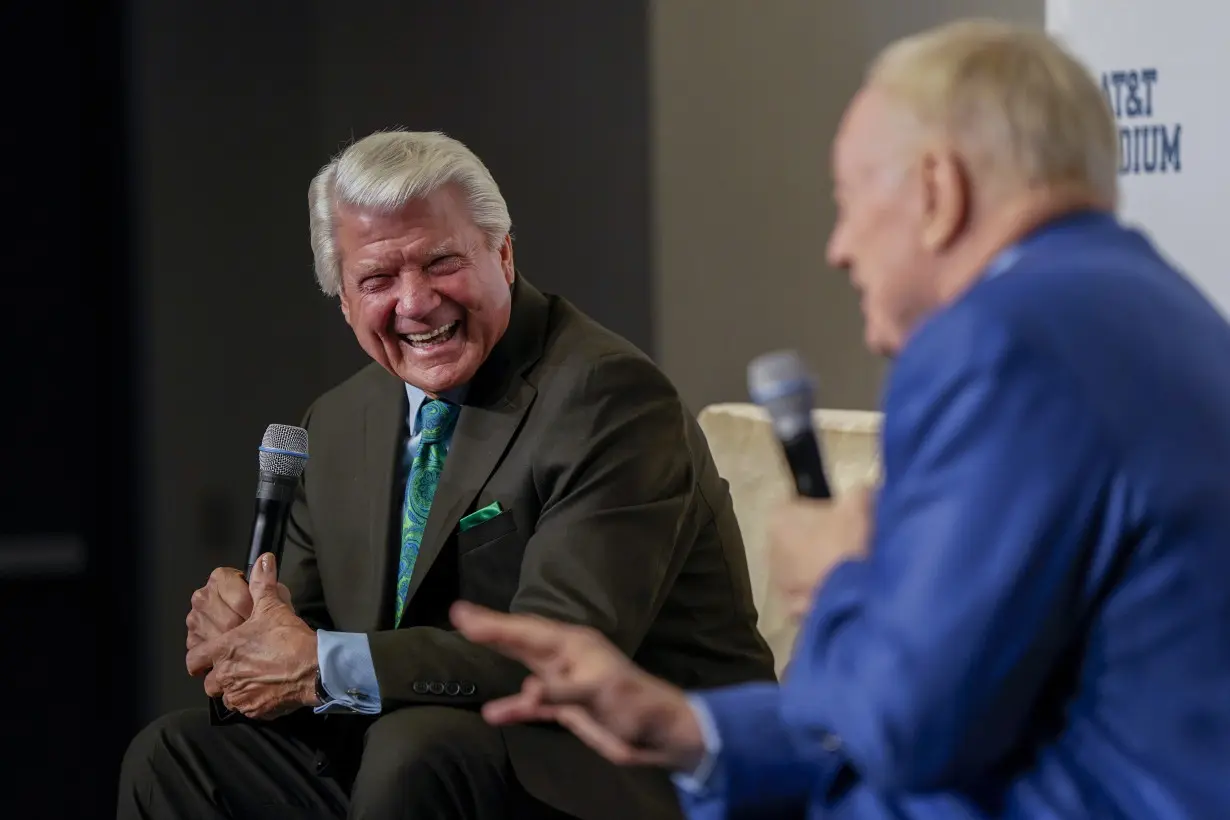 Jimmy Johnson joins Cowboys' ring of honor 30 years after ugly split with Jerry Jones