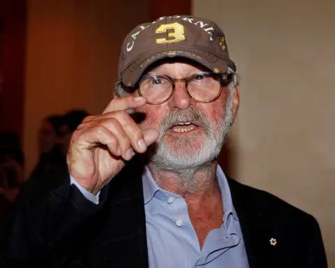 Norman Jewison, director of 'In the Heat of the Night,' dead at 97