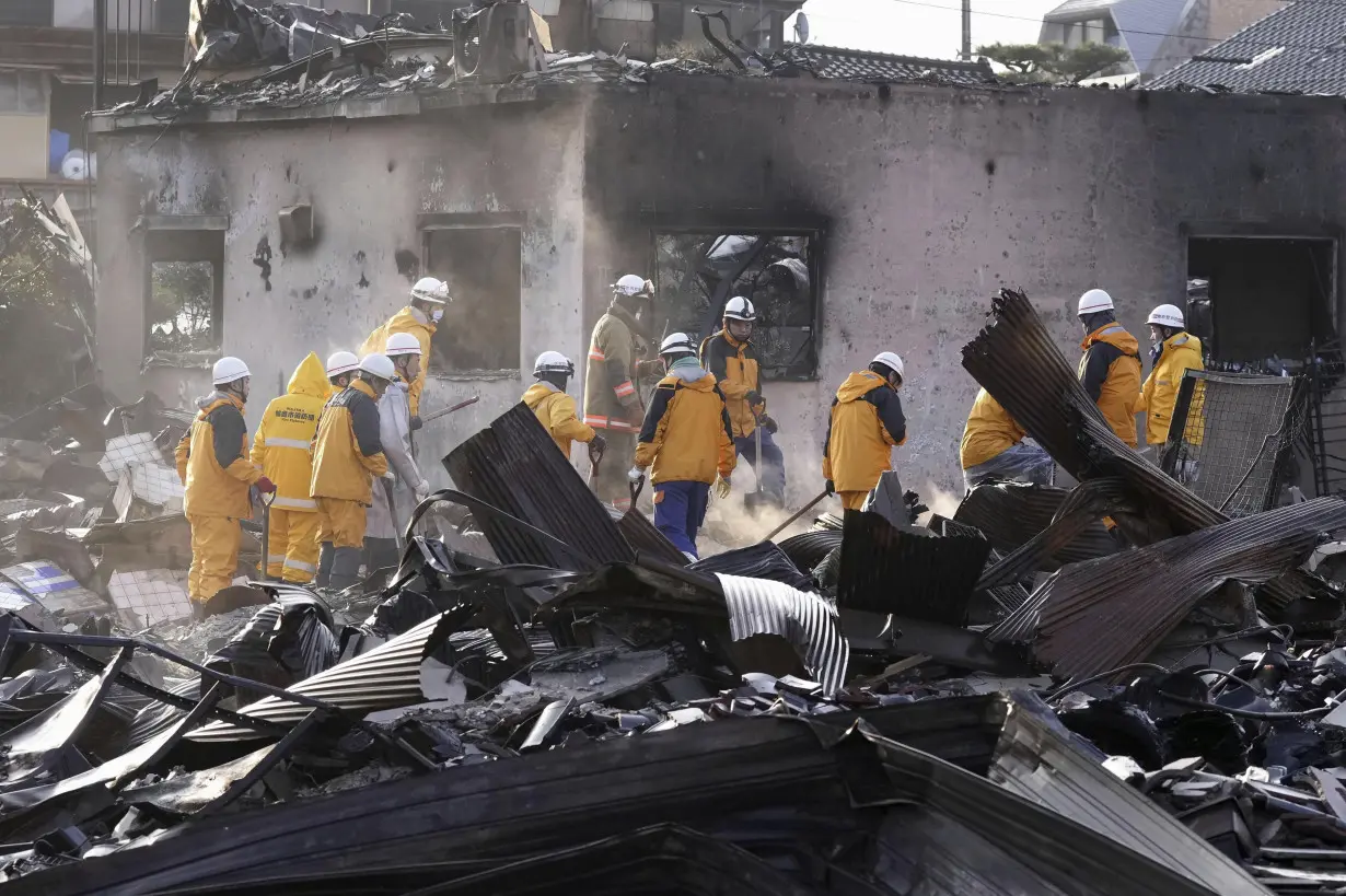 Death toll reaches 100 as survivors are found in homes smashed by western Japan earthquakes