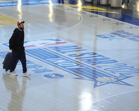 NBA set to play on an LED glass court for some All-Star weekend events