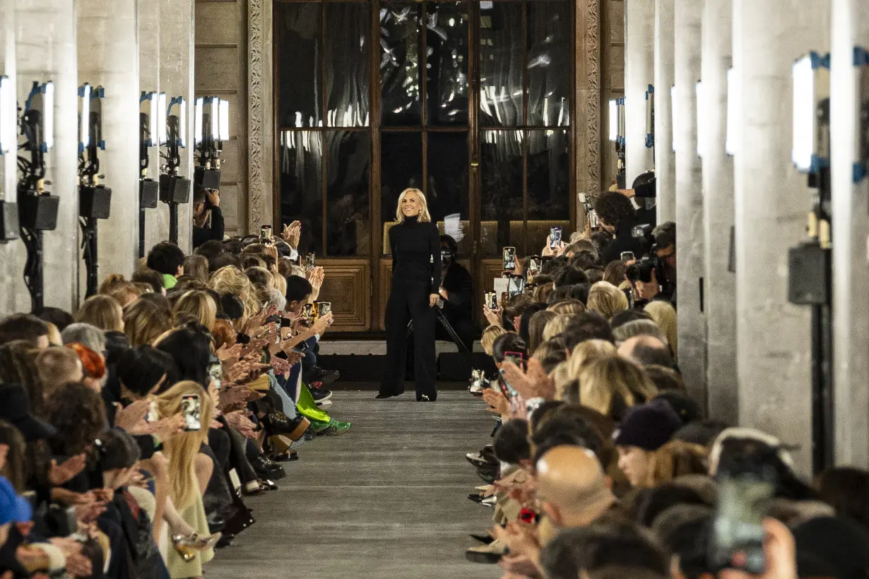 Tory Burch set out to make the everyday ‘sublime’ with Fall-Winter collection at NY Fashion Week