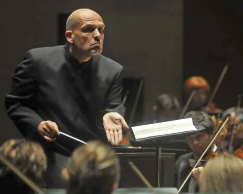 New York Philharmonic's outgoing director Jaap van Zweden will lead a French radio orchestra