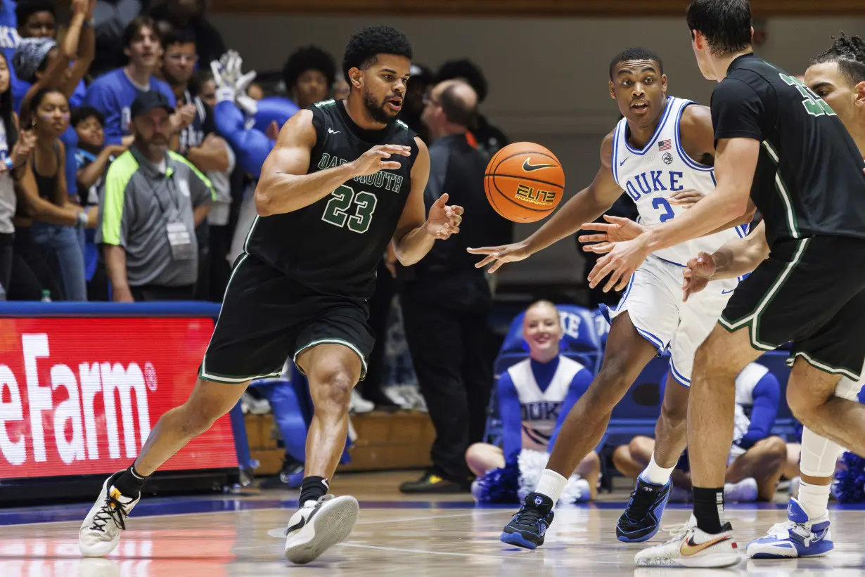 Dartmouth NLRB Union Basketball