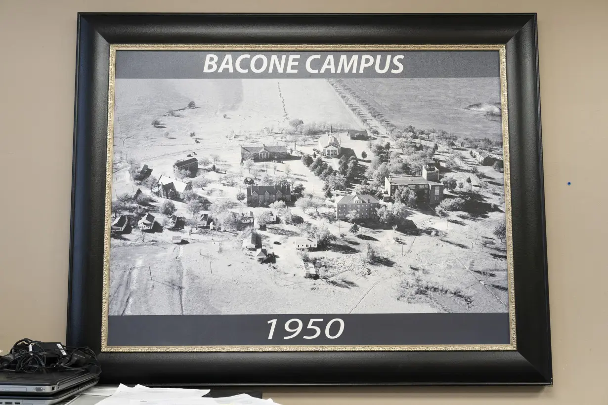 Oklahoma's oldest Native American school, Bacone College, is threatened by debts and disrepair