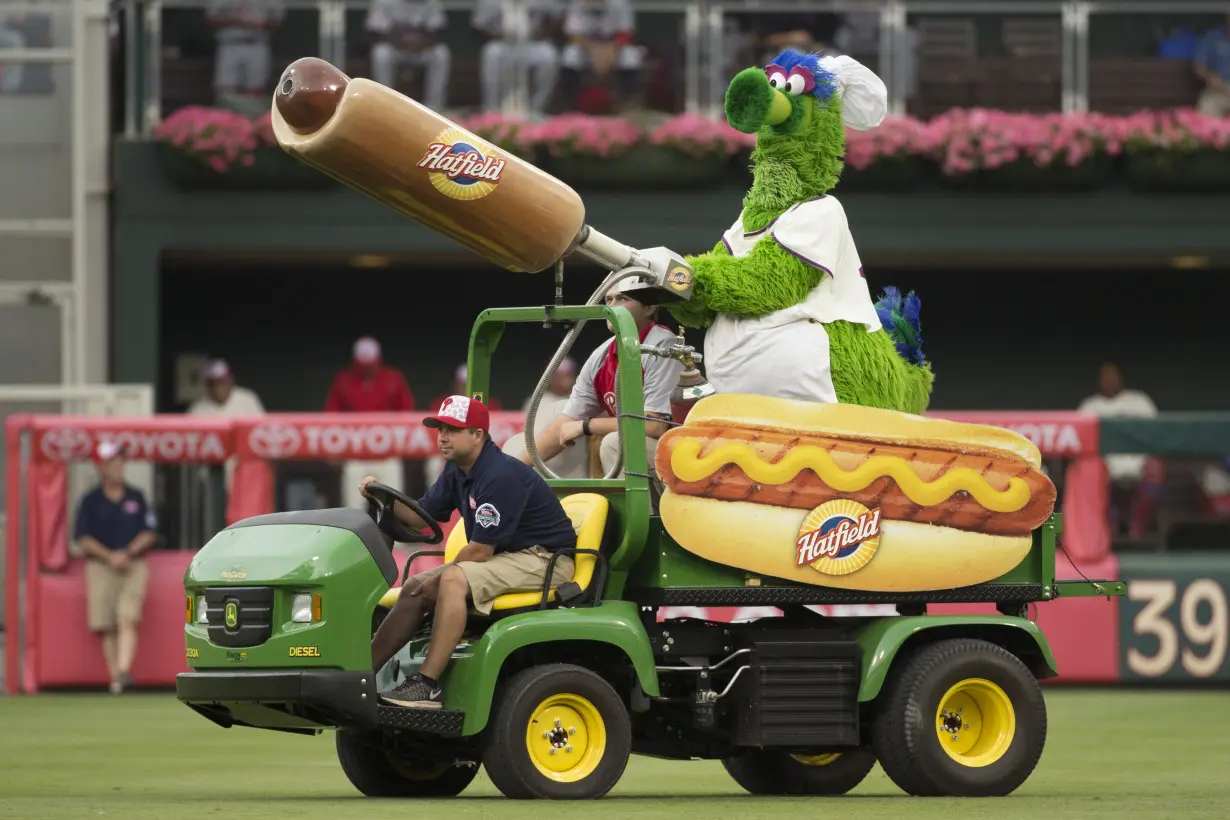 Phillies Dollar Dogs Baseball