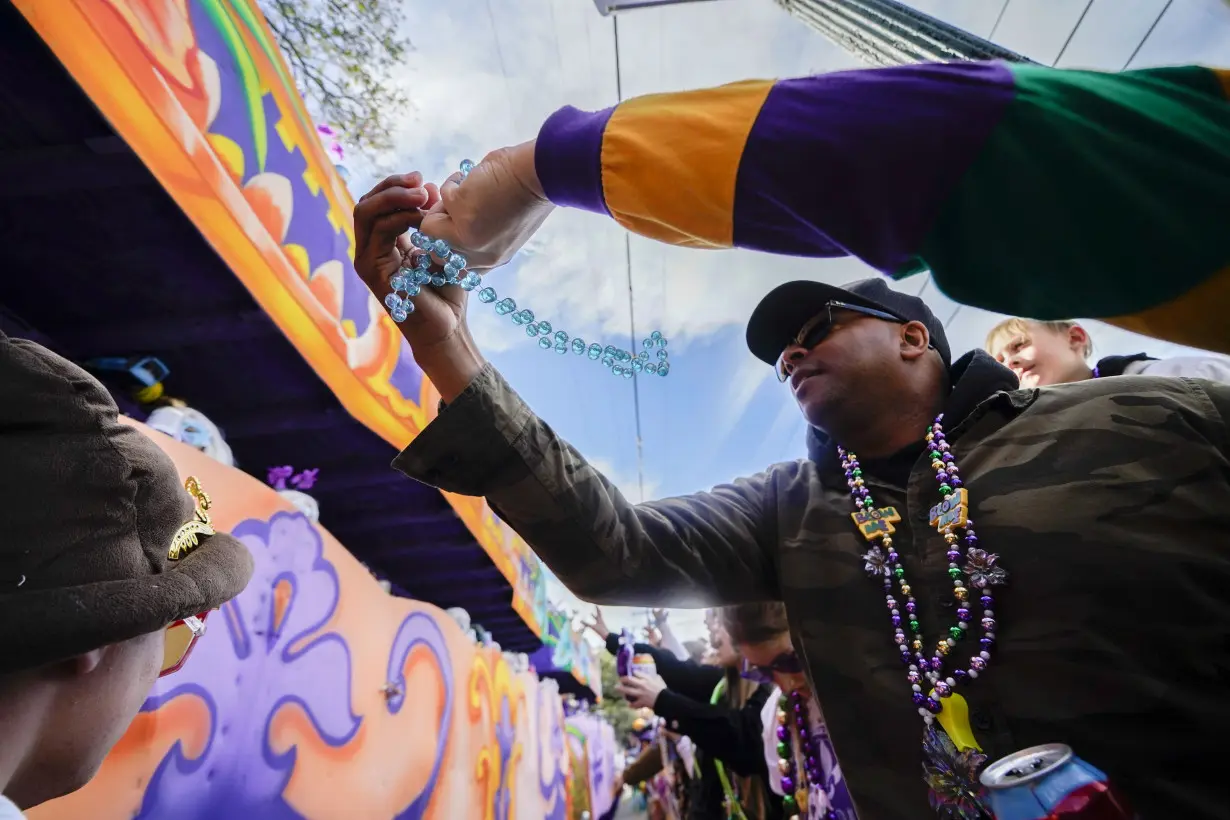 Greening Mardi Gras: Environmentalists push alternatives to plastic Carnival beads in New Orleans