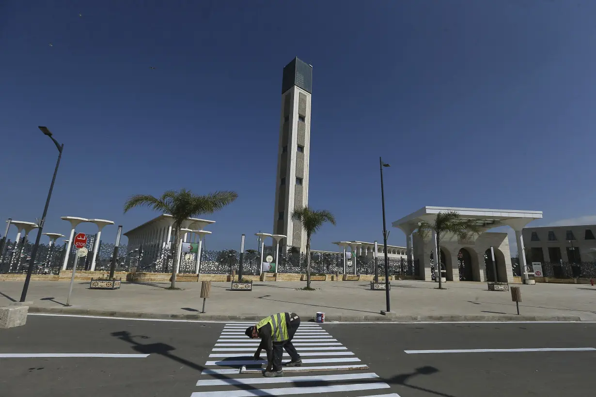 Algeria inaugurates Africa's largest mosque after years of political delays and cost overruns