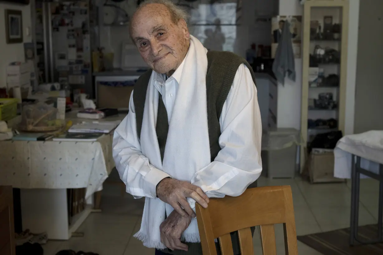 Israel Holocaust Remembrance Day Survivor