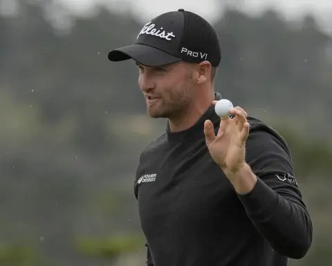 Clark sets Pebble Beach record with 60 for 1-shot lead. With bad weather, it might be enough to win