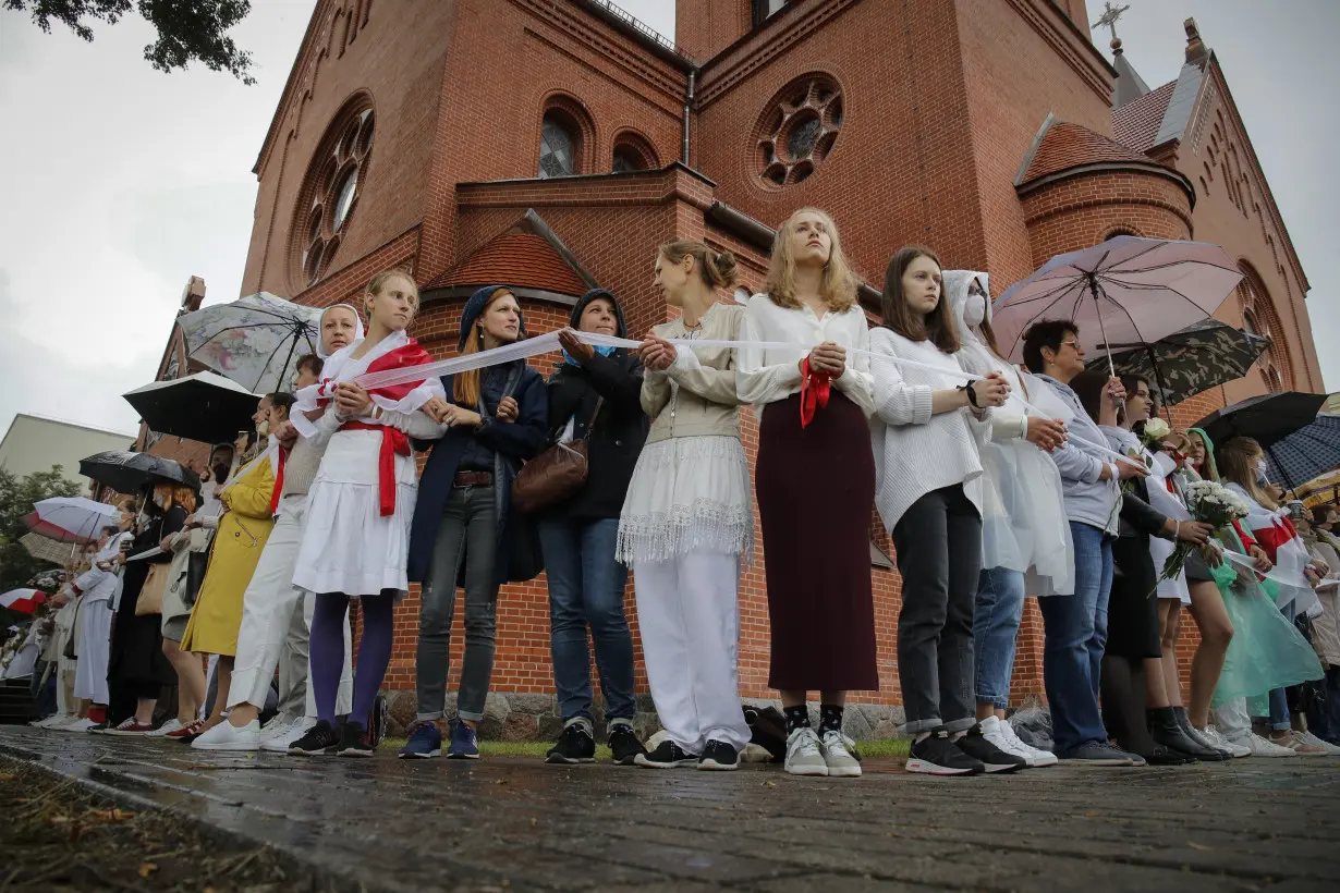 Belarus cracks down on clergy who supported protests of its authoritarian leader