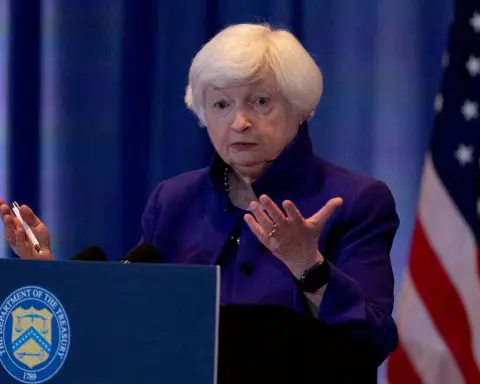 Yellen says Argentina moving toward fiscal sustainability