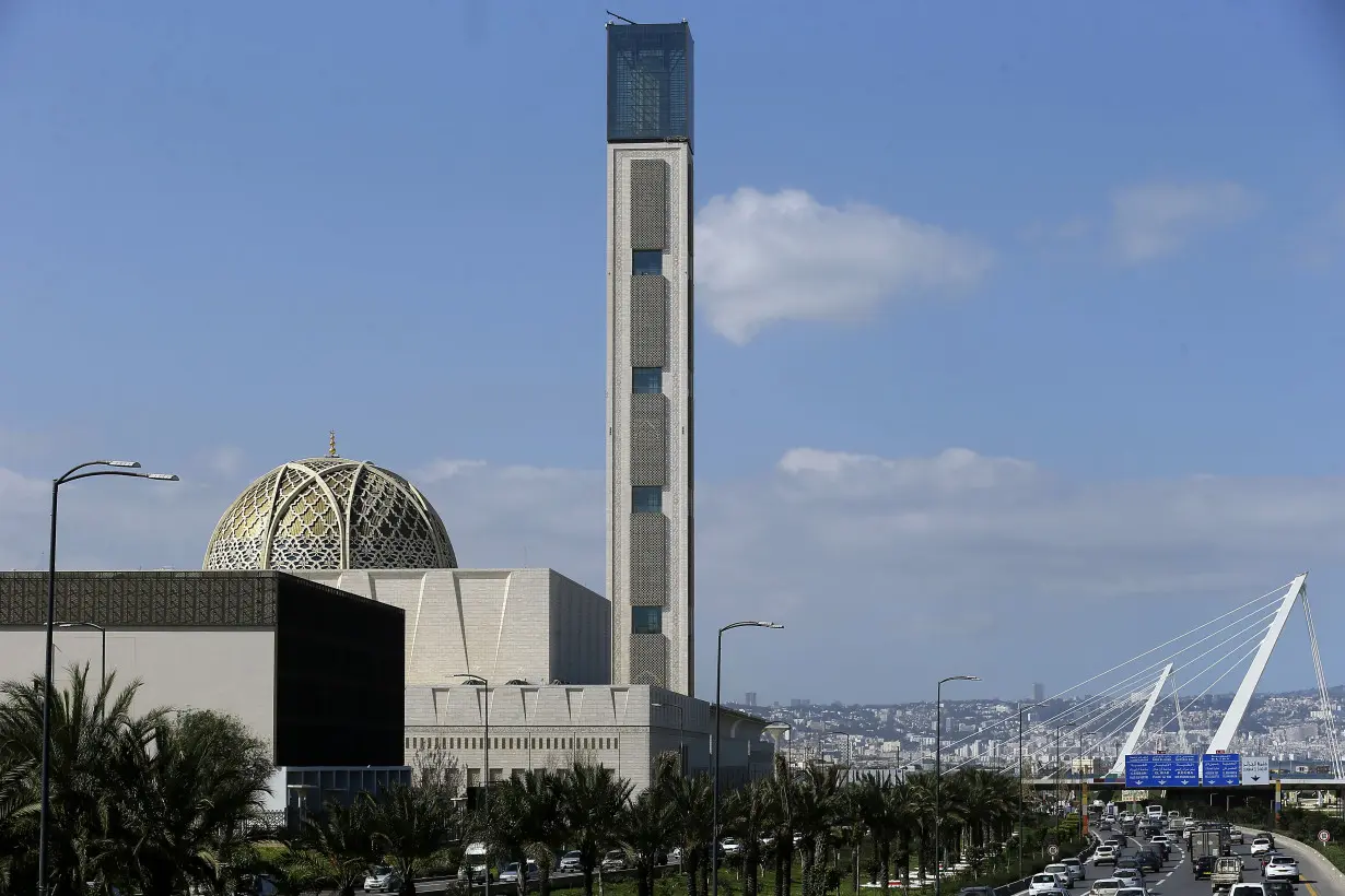 Algeria inaugurates Africa's largest mosque after years of political delays and cost overruns