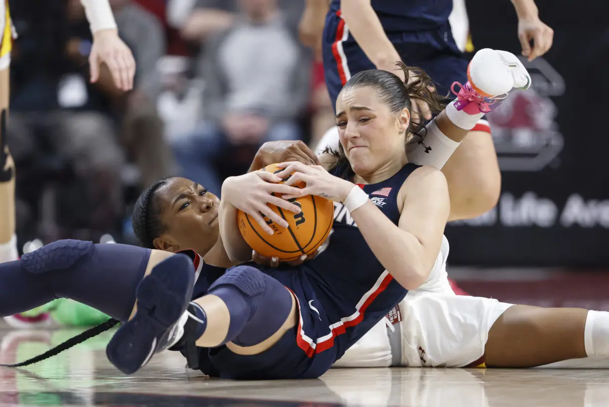 UConn Carolina Basketball