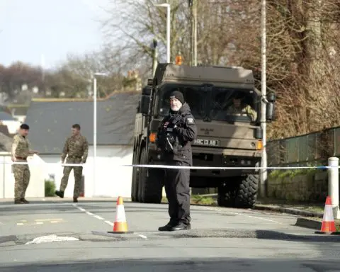 An unexploded World War II bomb in the English city of Plymouth will be disposed of at sea