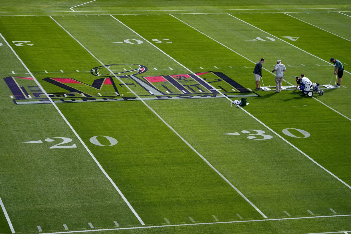 Allegiant Stadium's roll-out field, space station look to be center stage during Super Bowl in Vegas