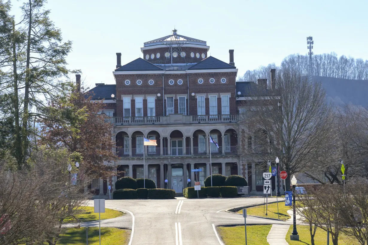 Virginia's Youngkin aims to bolster mental health care, part of national focus after the pandemic