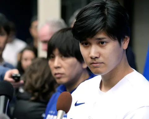 Ohtanimania descends on Dodger Stadium as fans get first glimpse of 2-way superstar in blue