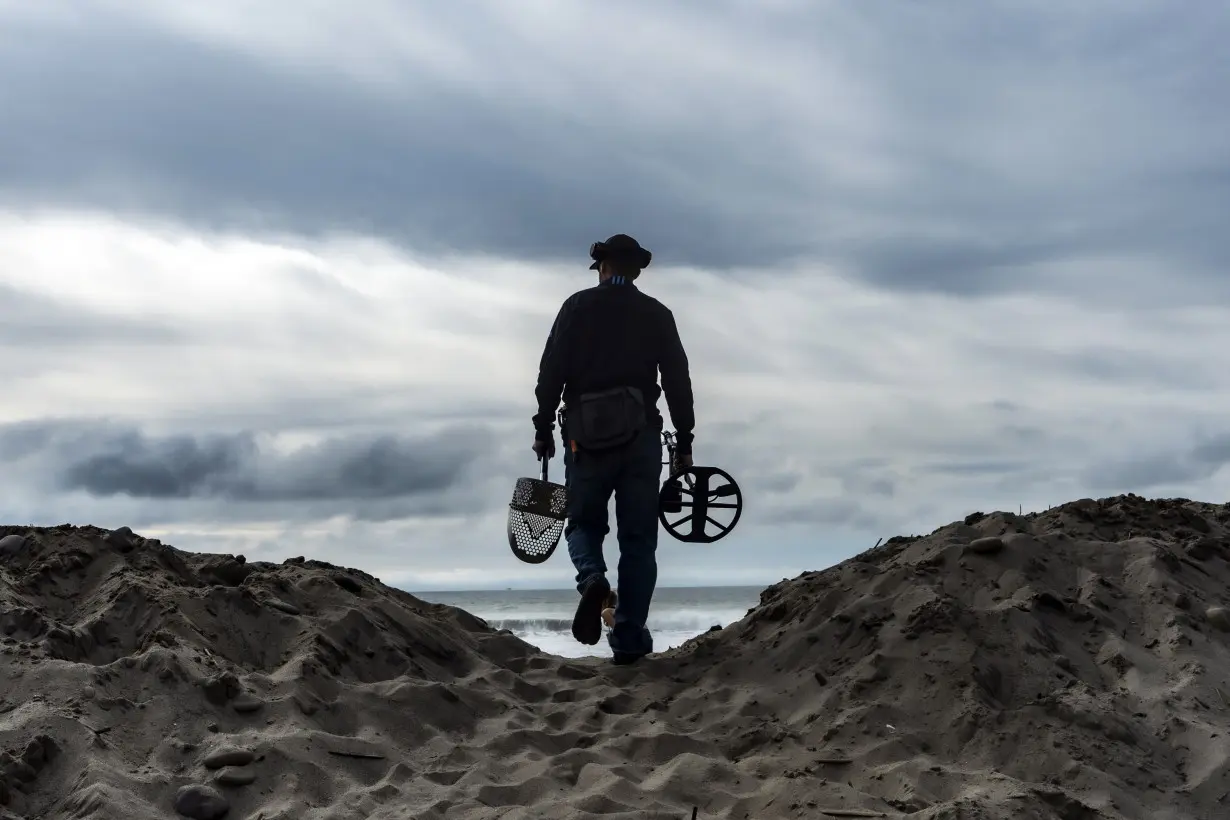 First of back-to-back atmospheric rivers pushes into California.