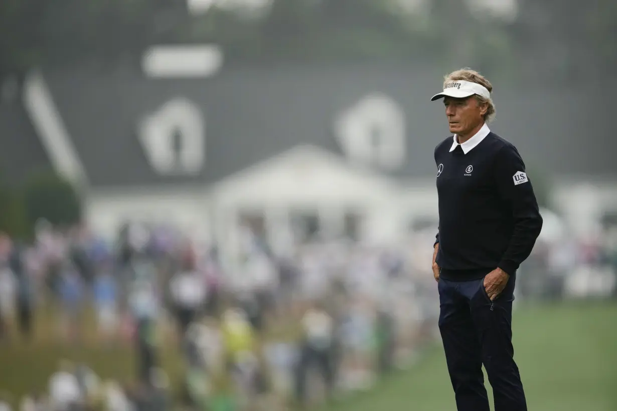 Langer Injured Golf