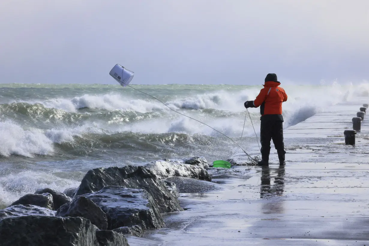 Much of America asks: Where did winter go? Spring starts early as US winter was warmest on record