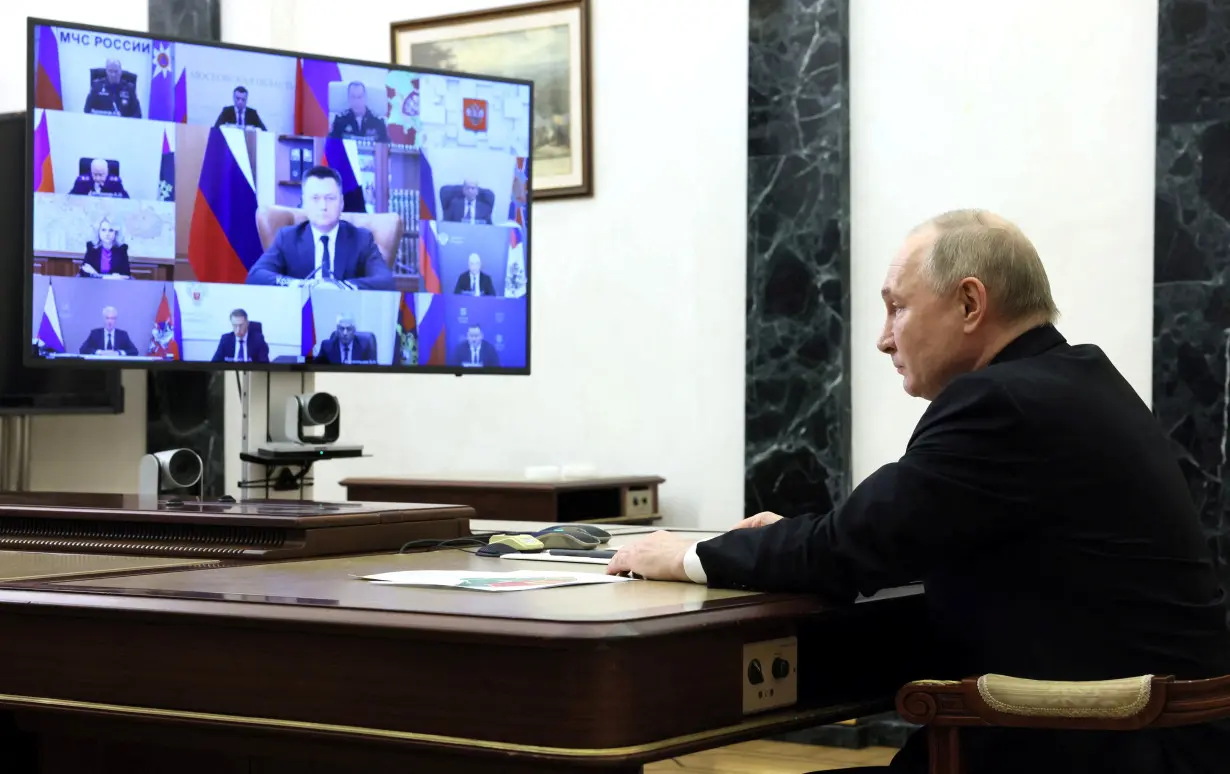 Russian President Putin chairs meeting on measures taken after concert hall attack