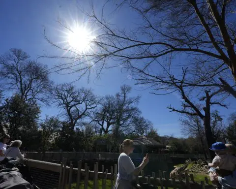 How do animals react during a total solar eclipse? Scientists plan to find out in April