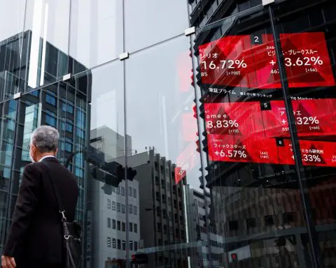 Asia shares edge up, Japan cautions on yen weakness
