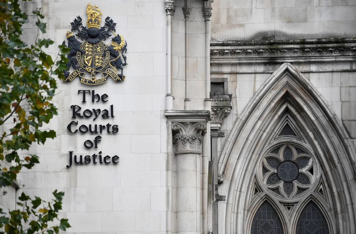 LA Post: UK court decides $10 billion jet dispute to be heard in London, not Moscow