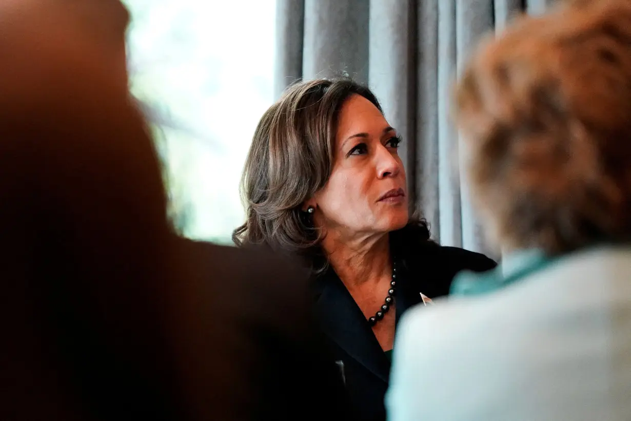 FILE PHOTO: U.S. Vice President Kamala Harris hosts Irish Taoiseach (Prime Minister) Leo Varadkar in Washington