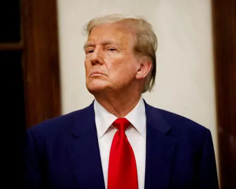 Trump asks appeals court to overturn ruling on Georgia prosecutor
