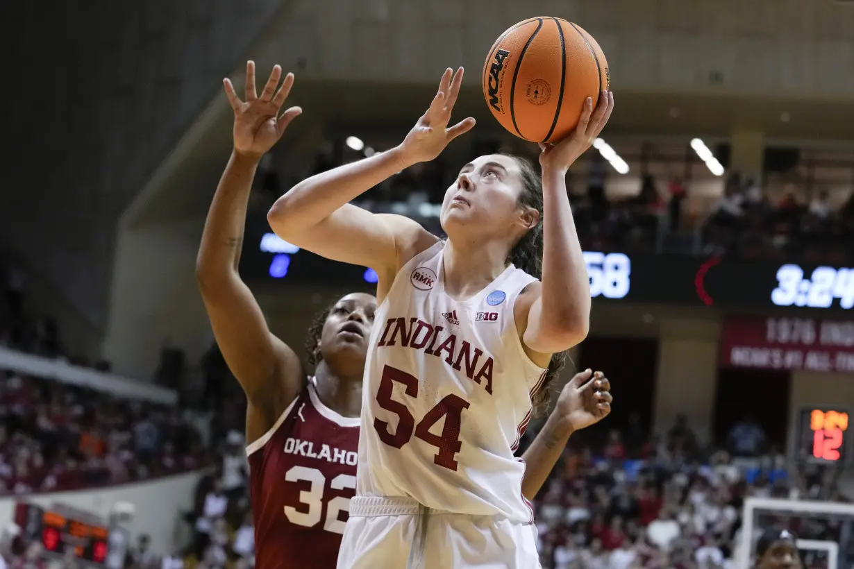 LA Post: Super-sized March Madness stats in women's Sweet 16