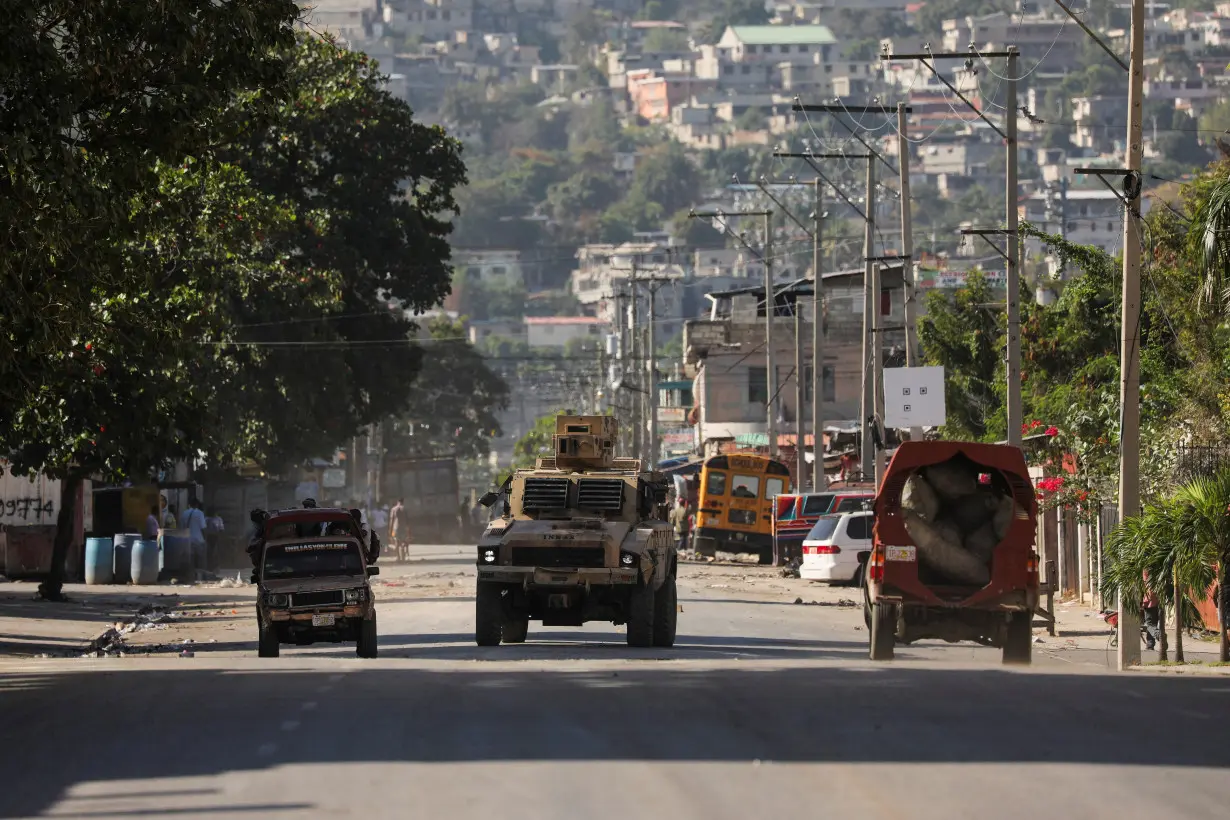 Haiti telecoms disrupted amid violence, inmates escaped main prison