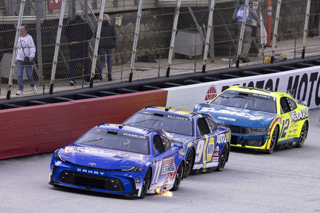 NASCAR Bristol Auto Racing