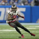 Mike Evans agrees to a 2-year, $52 million contract to remain with the Buccaneers, AP source says
