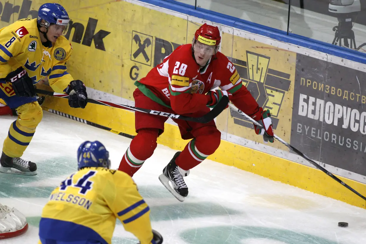 Retired Belarusian hockey player Konstantin Koltsov dies in Florida at 42