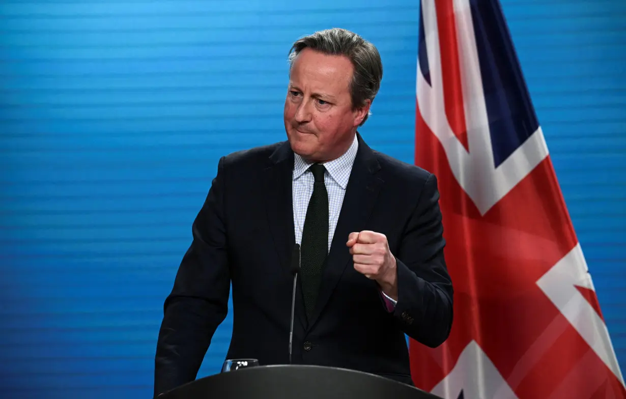 German Foreign Minister Baerbock and British Foreign Secretary Cameron hold a press conference in Berlin