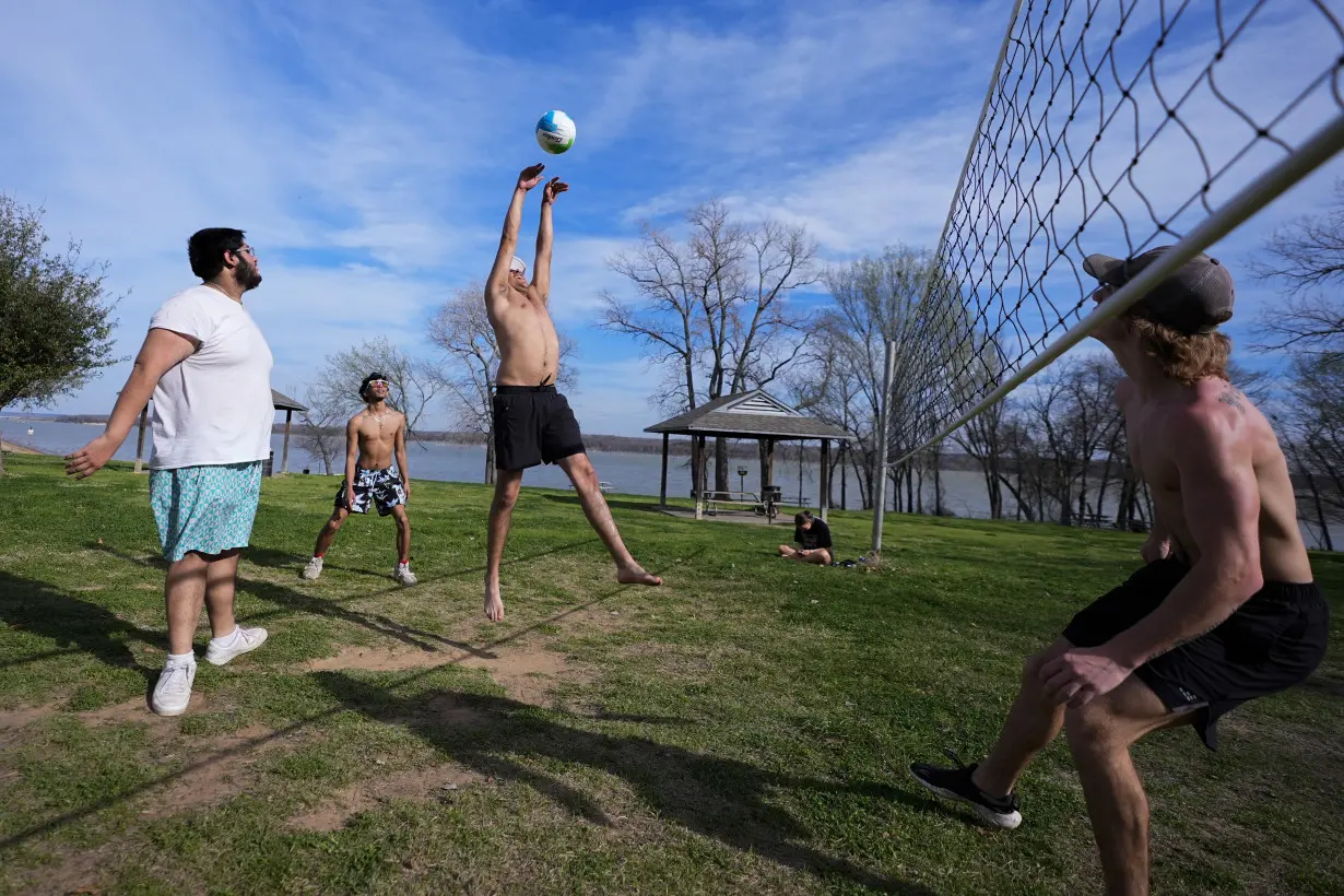 Global hot streak continues. February, winter, world's oceans all break high temperature marks.