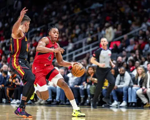 Raptors star Scottie Barnes out indefinitely with broken middle finger on left hand